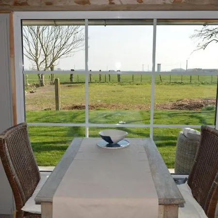 Prázdninový dům Korentil . Cosy House With Private Garden De Haan
