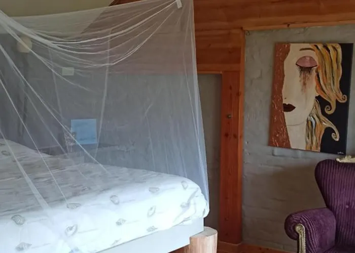 Hébergement de vacances Korentil . Cosy House With Private Garden *