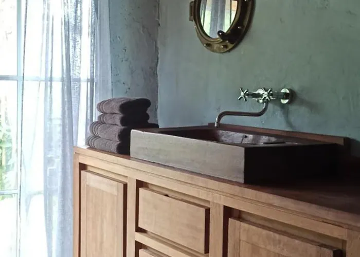 Semesterbostad Korentil . Cosy House With Private Garden De Haan